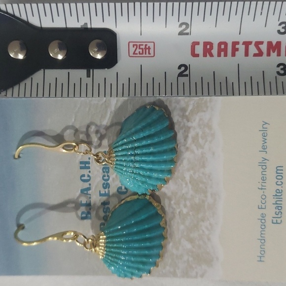 1178- Shell Hand Painted  Aqua Gold Color Dangle Earrings Handmade NWT - Picture 2 of 4